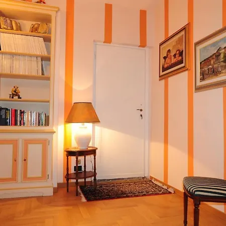 Appartamento Eleganza Di Uno Stile Fuori Dal Tempo