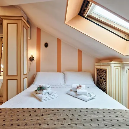 Eleganza Di Uno Stile Fuori Dal Tempo Apartment