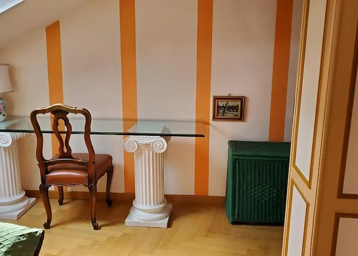 Eleganza Di Uno Stile Fuori Dal Tempo Apartmán