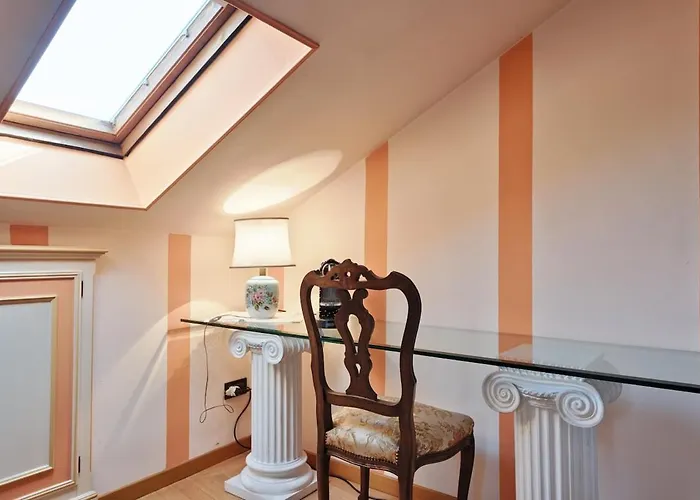 Eleganza Di Uno Stile Fuori Dal Tempo Turim