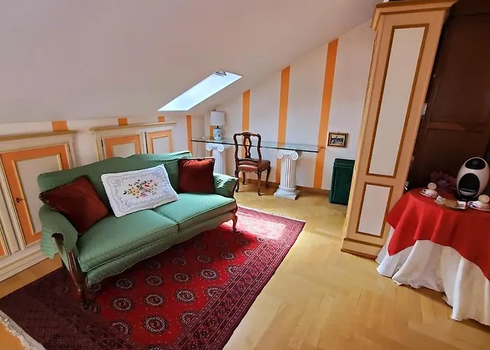 Eleganza Di Uno Stile Fuori Dal Tempo * Τορίνο